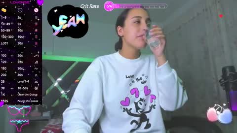 Snapshot of abby_esposiito chatting on 01/30/25, 09:57 abby_esposiito online show from 01/30/25, 09:57