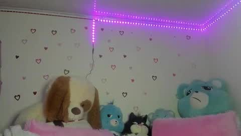 Snapshot of abby_glow chatting on 02/19/26, 11:34 abby_glow online show from 02/19/26, 11:34