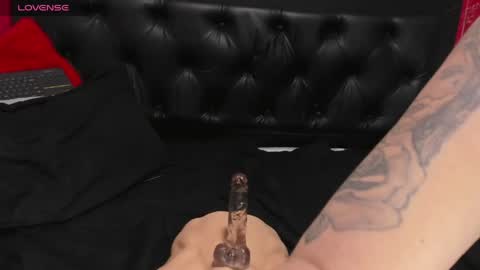 Snapshot of abby_hiiltoon chatting on 04/25/26, 01:41 Abby online show from 04/25/26, 01:41