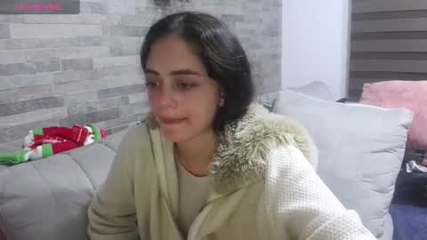 Snapshot of abby_jensen chatting on 12/21/24, 02:41 abby jense online show from 12/21/24, 02:41