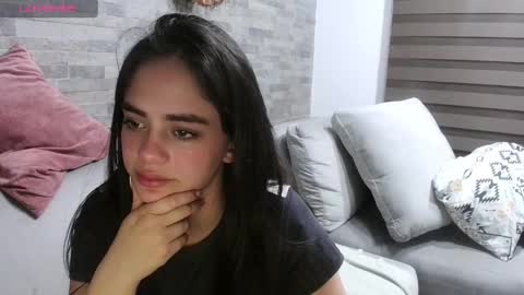 Snapshot of abby_jensen chatting on 01/15/25, 02:27 abby jense online show from 01/15/25, 02:27