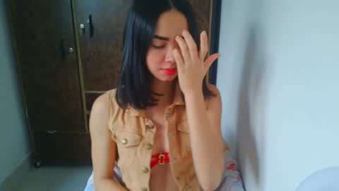 Snapshot of abby_johnson_cute chatting on 09/13/25, 08:30 abby online show from 09/13/25, 08:30