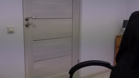 ABBY LAKER online show from 01/07/25, 11:45