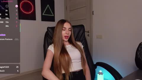 ABBY LAKER online show from 03/04/25, 04:09