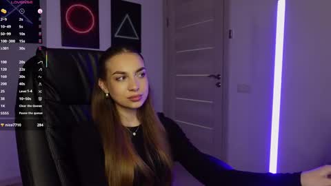 ABBY LAKER online show from 03/11/25, 08:20