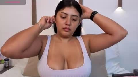 Snapshot of abby_millerr_ chatting on 06/26/26, 11:58 Abbygail online show from 06/26/26, 11:58