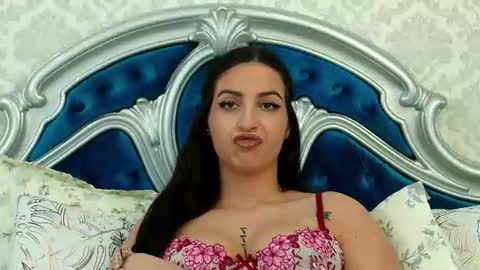 Snapshot of abby_moonx chatting on 06/24/26, 05:23 Abby online show from 06/24/26, 05:23