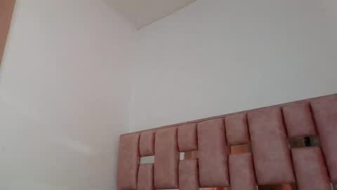 abby_moss_2 online show from 01/18/26, 05:06