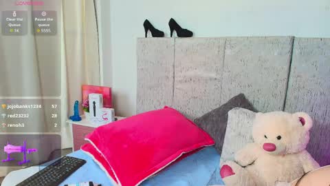 Snapshot of abby_pink1 chatting on 05/18/26, 04:07 abby_pink1 online show from 05/18/26, 04:07