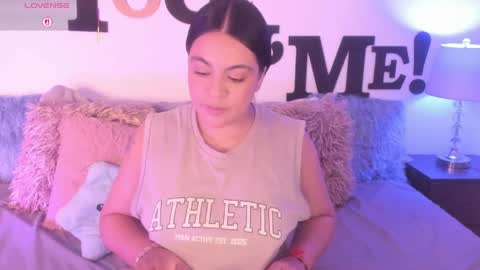 Snapshot of abby_saphir chatting on 04/06/26, 02:31 ABBY SAPHIR online show from 04/06/26, 02:31