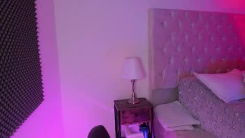 START TRANSMISSION ---- AM COLOMBIA TIME online show from 05/30/26, 11:13