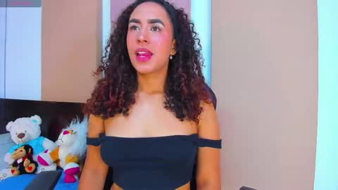 Snapshot of abbyblairs3 chatting on 11/11/25, 04:56 ---Abby--- online show from 11/11/25, 04:56