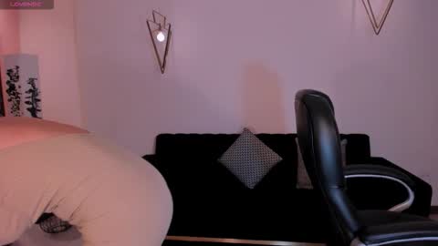 Abby Dalton  online show from 12/04/25, 08:12