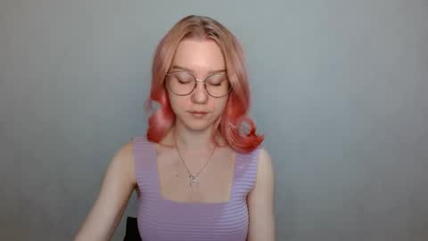 Snapshot of abbymoore__ chatting on 12/06/24, 09:43 Abby Lovense is active online show from 12/06/24, 09:43