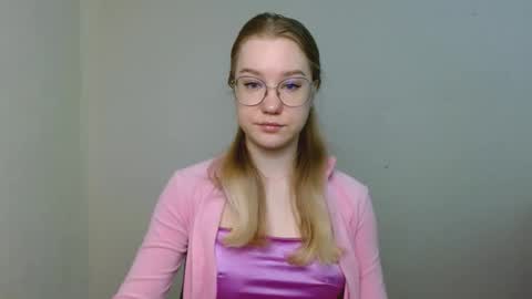 Snapshot of abbymoore__ chatting on 03/30/26, 09:32 Abby Lovense is active online show from 03/30/26, 09:32