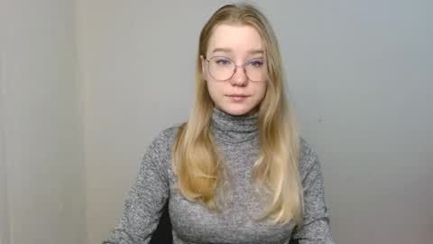 Snapshot of abbymoore__ chatting on 04/10/26, 09:14 Abby Lovense is active online show from 04/10/26, 09:14