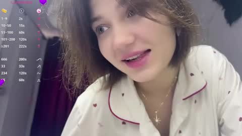 Snapshot of abbymoos chatting on 04/19/26, 10:03 Abby online show from 04/19/26, 10:03