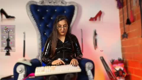 Miss Abby online show from 11/26/25, 04:24