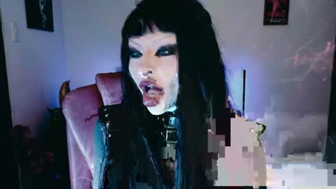Snapshot of abbypink69 chatting on 06/18/26, 02:45 Abby online show from 06/18/26, 02:45