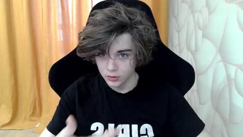 Snapshot of abbysal_blade chatting on 12/31/24, 05:00 abbysal_blade online show from 12/31/24, 05:00