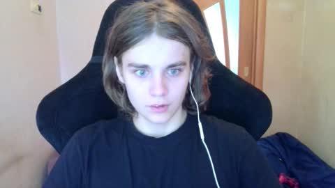 Snapshot of abbysal_blade chatting on 09/28/25, 06:30 abbysal_blade online show from 09/28/25, 06:30