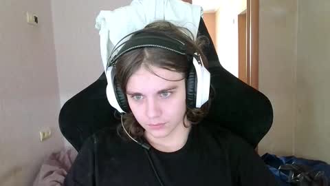 Snapshot of abbysal_blade chatting on 10/05/25, 04:55 abbysal_blade online show from 10/05/25, 04:55