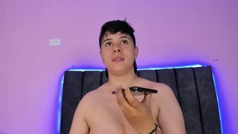 Snapshot of abbysmiitth_ chatting on 01/11/25, 03:20 Abby Smith online show from 01/11/25, 03:20