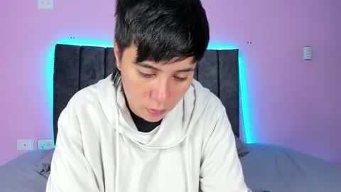 Snapshot of abbysmiitth_ chatting on 01/27/25, 12:37 Abby Smith online show from 01/27/25, 12:37