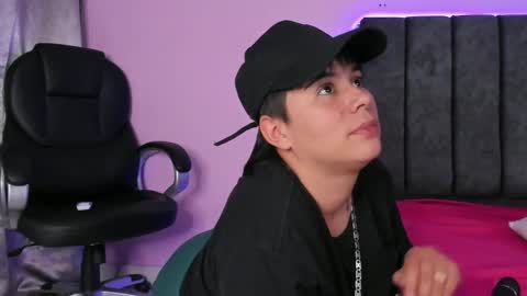 Snapshot of abbysmiitth_ chatting on 01/30/25, 06:21 Abby Smith online show from 01/30/25, 06:21