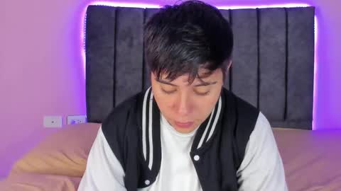 Snapshot of abbysmiitth_ chatting on 01/31/25, 12:18 Abby Smith online show from 01/31/25, 12:18