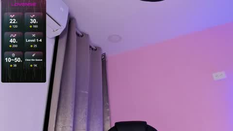 Snapshot of abbysmiitth_ chatting on 02/18/25, 03:43 Abby Smith online show from 02/18/25, 03:43