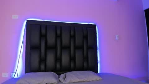 Snapshot of abbysmiitth_ chatting on 02/20/25, 12:15 Abby Smith online show from 02/20/25, 12:15