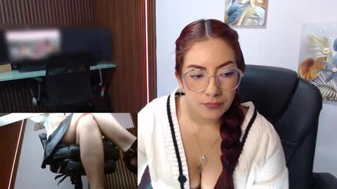 Abby Stones online show from 03/05/25, 05:50