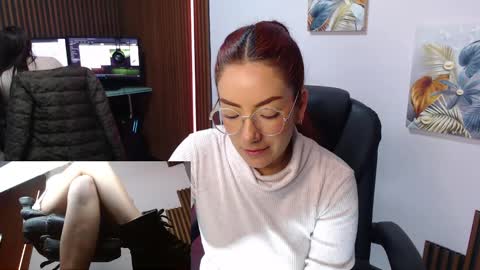 Snapshot of abbystones chatting on 03/11/25, 05:46 Abby Stones online show from 03/11/25, 05:46