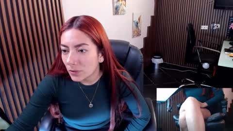 Snapshot of abbystones chatting on 09/21/25, 12:56 Abby Stones online show from 09/21/25, 12:56