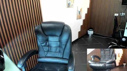 Snapshot of abbystones chatting on 09/25/25, 10:41 Abby Stones online show from 09/25/25, 10:41