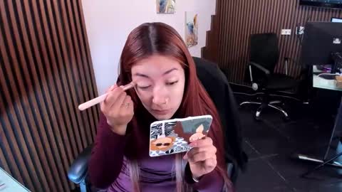 Snapshot of abbystones chatting on 11/07/25, 11:10 Abby Stones online show from 11/07/25, 11:10