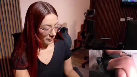 Snapshot of abbystones chatting on 04/08/26, 01:22 Abby Stones online show from 04/08/26, 01:22