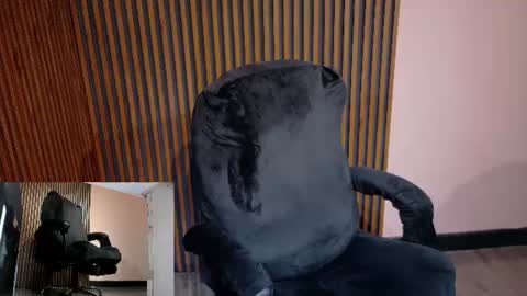 Snapshot of abbystones chatting on 07/14/26, 11:38 Abby Stones online show from 07/14/26, 11:38