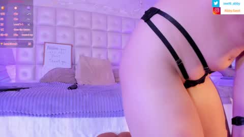 Abigail online show from 12/05/24, 02:44