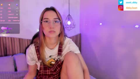 Abigail online show from 09/26/25, 12:31