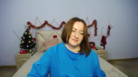 abbytaylorr online show from 12/22/24, 07:33