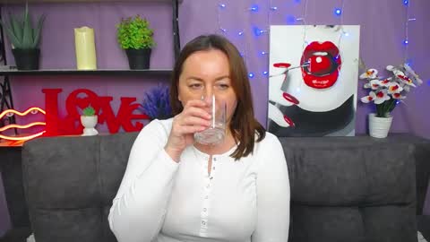 abbytaylorr online show from 03/12/25, 05:38