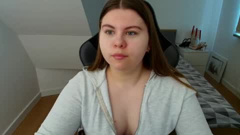 Snapshot of abbyvibe chatting on 04/10/26, 10:20 abbyvibe online show from 04/10/26, 10:20