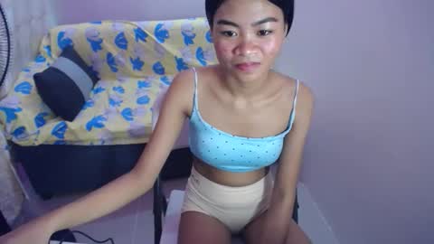 abbywinter18 online show from 09/26/25, 12:47