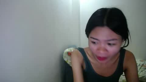 abbywinter18 online show from 10/10/25, 10:31