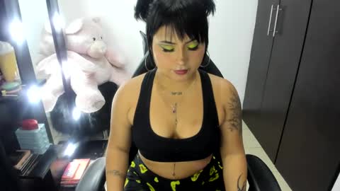     online show from 12/23/24, 04:22