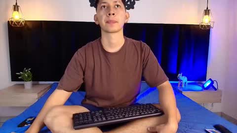 Snapshot of abeel_ordaz chatting on 11/24/25, 07:13 Abel Ordaz online show from 11/24/25, 07:13