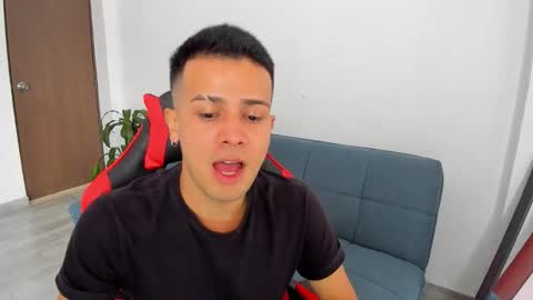 Snapshot of abelasburgo chatting on 03/18/26, 07:28 Independence model AbelAsburgo online show from 03/18/26, 07:28