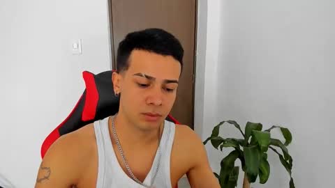 Snapshot of abelasburgo chatting on 04/04/26, 04:26 Independence model AbelAsburgo online show from 04/04/26, 04:26